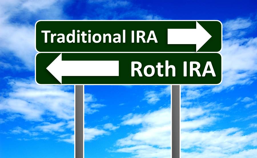 The Advantages of Owning Traditional and Roth IRAs