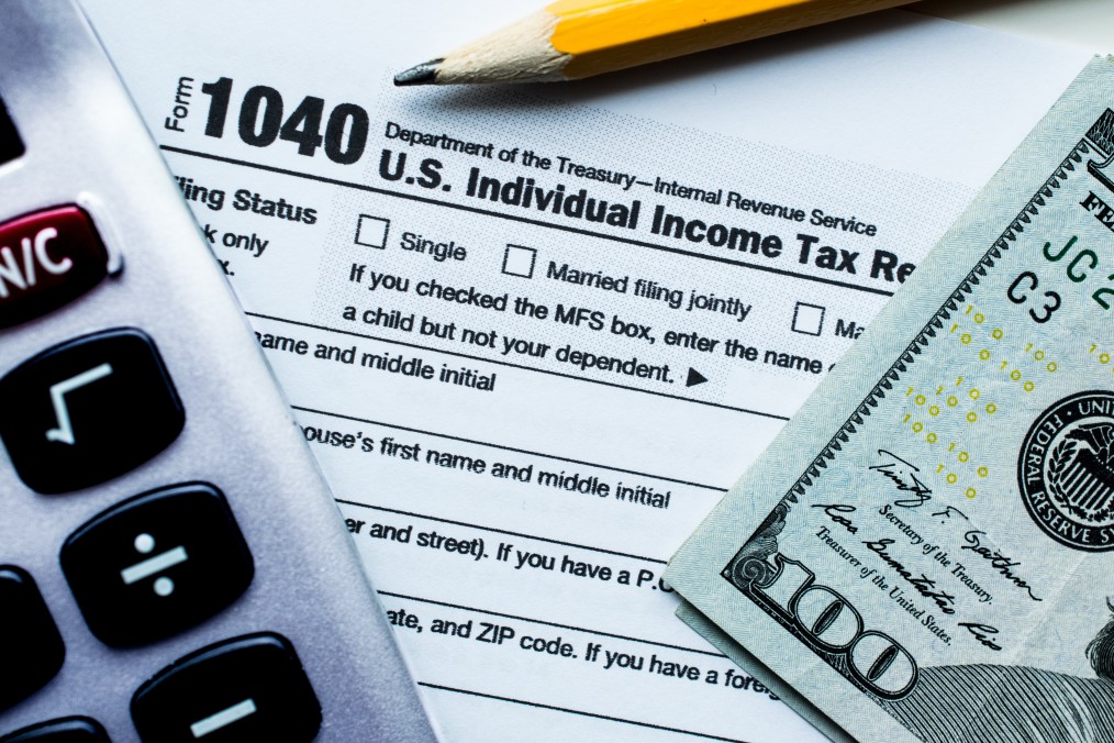 How Can I Get My 401(K) Money Without Paying Taxes?